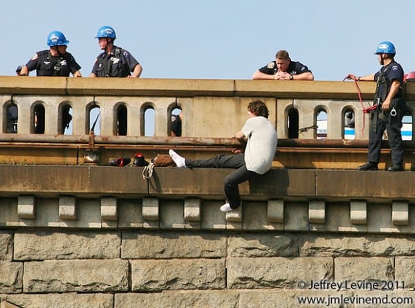 manhattan, new York city, Jeffrey-M-Levine-MD; Jeff-Levine, Dr-Jeffrey-Levine, Jlevinemd, levineartstudio, Brooklyn bridge, suicide, nypd