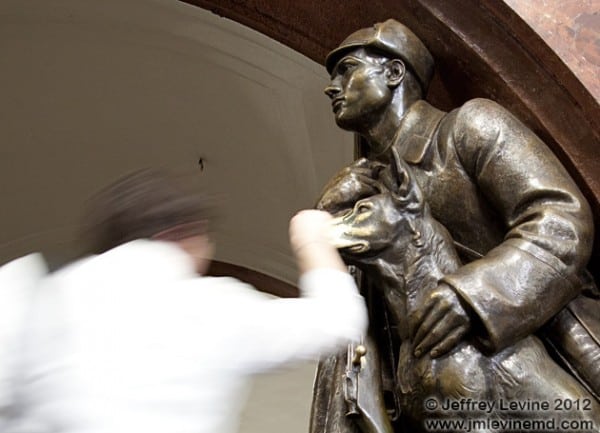 Moscow subway, Russia metro, Moscow metro, statue of dogs, dog, lucky dog, Jeffrey-M-Levine-MD; Jeff-Levine, Dr-Jeffrey-Levine, Jlevinemd, levineartstudio, manhattan, 