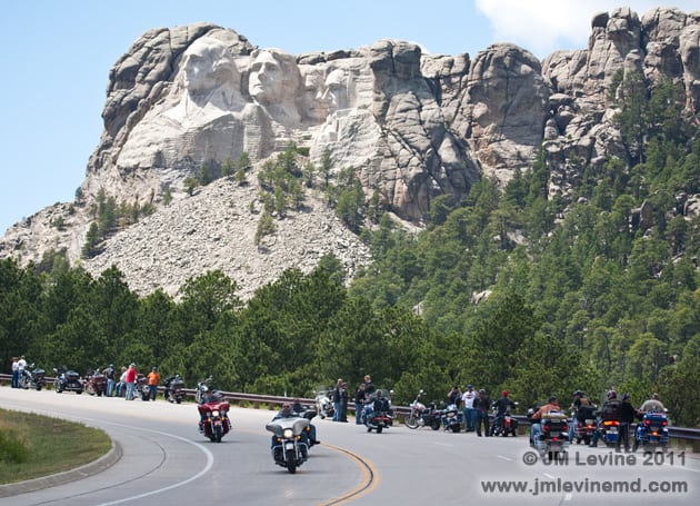 Mount Rushmore attracts the motorcyclists